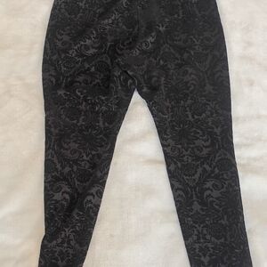 Roz & Ali Purple Patterned Leggings